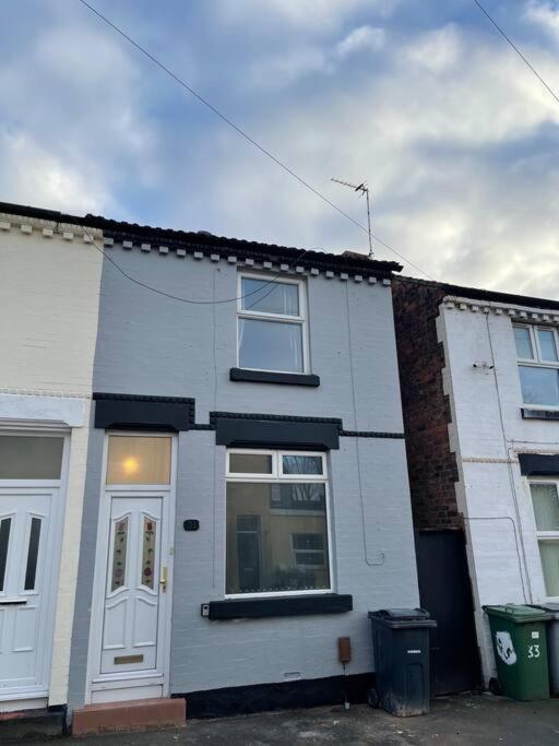 Luxury Accommodation. Wallasey Exterior foto